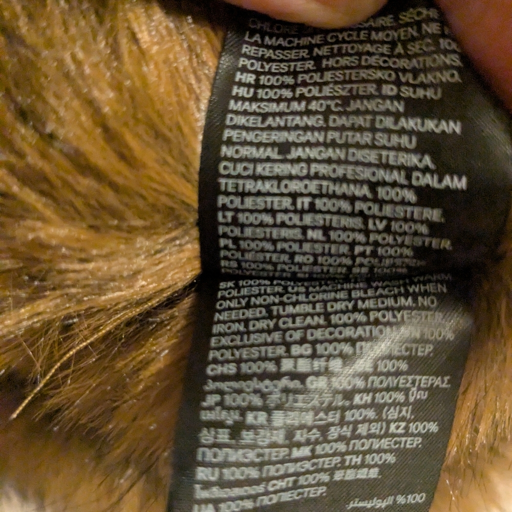 Brand New h&m fluffy faux fur scarf in brown - Picture 5 of 8